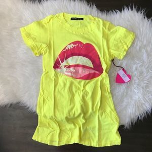 Whitehorse Glamour Puss Lips T-Shirt